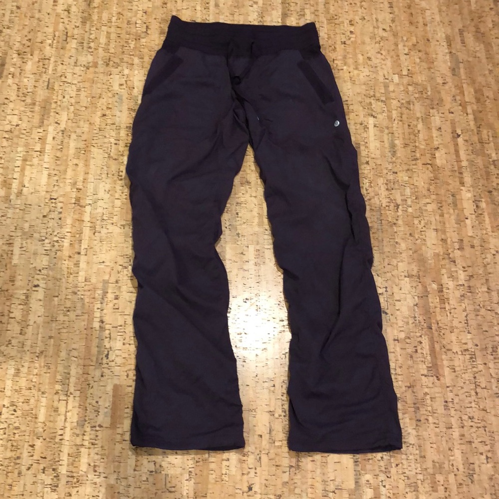 Lululemon Dance Studio Pant 6 Reg. Purple. Excellent